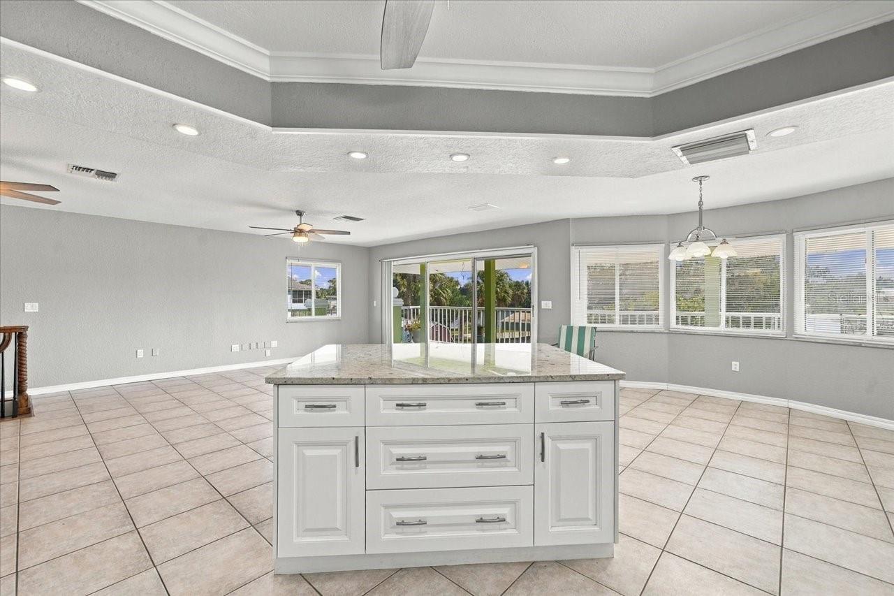 6744 Seaview Blvd Property Photo 22