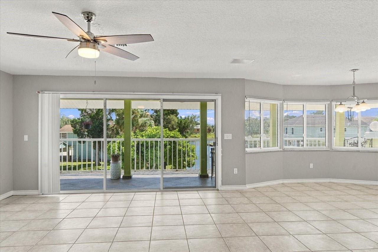 6744 Seaview Blvd Property Photo 30