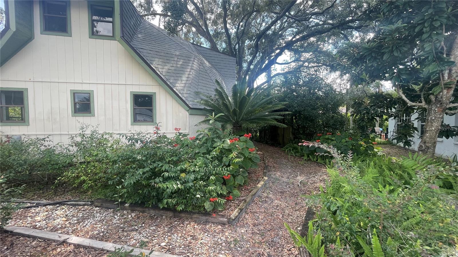 21004 Negril Ct Property Photo 3