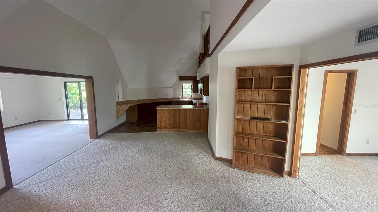 21004 Negril Ct Property Photo 6