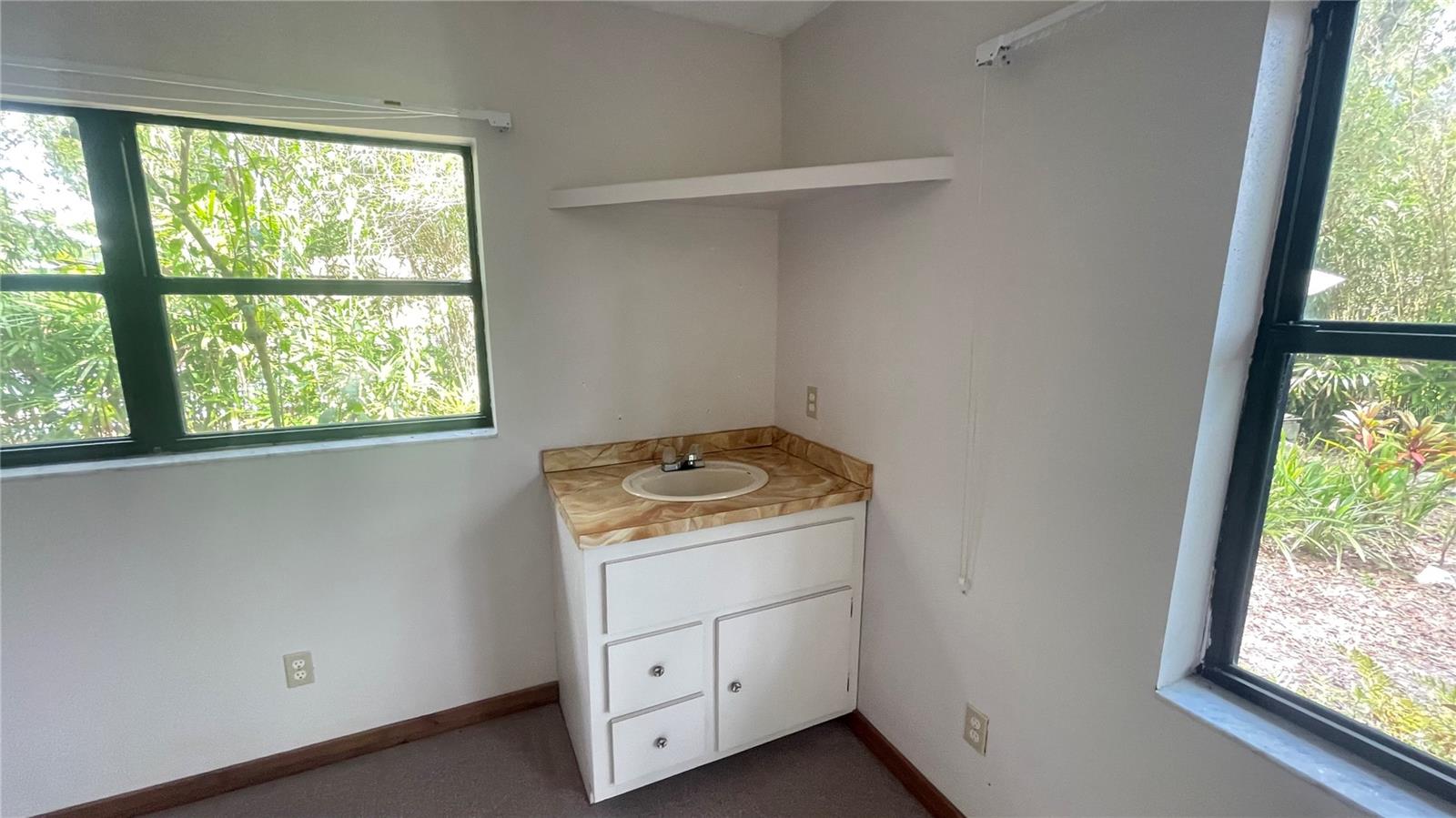 21004 Negril Ct Property Photo 14