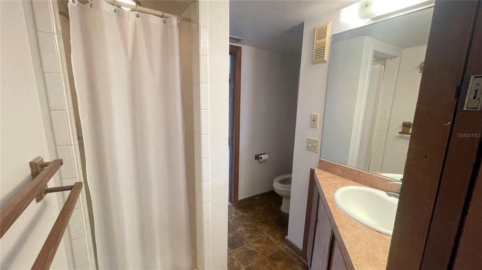 21004 Negril Ct Property Photo 21
