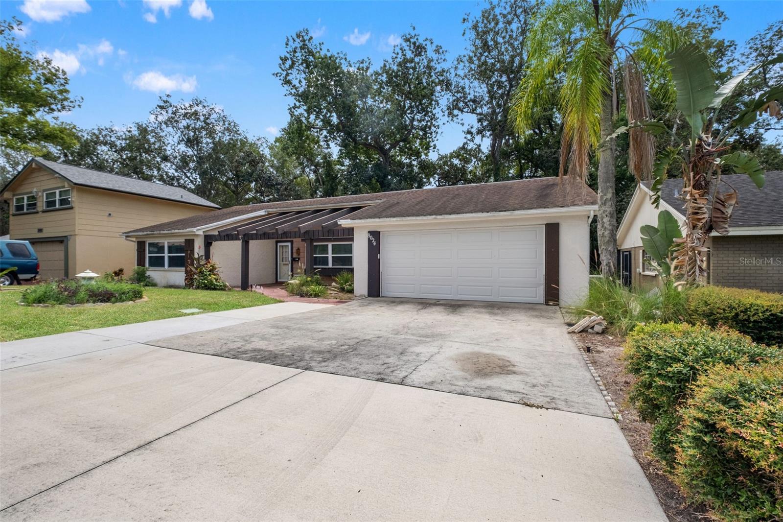 8024 Beaver Creek Loop Property Photo 3
