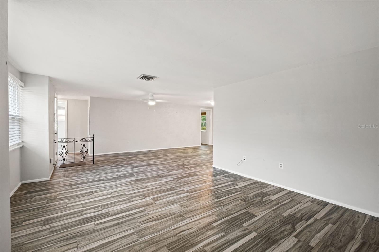 8024 Beaver Creek Loop Property Photo 10