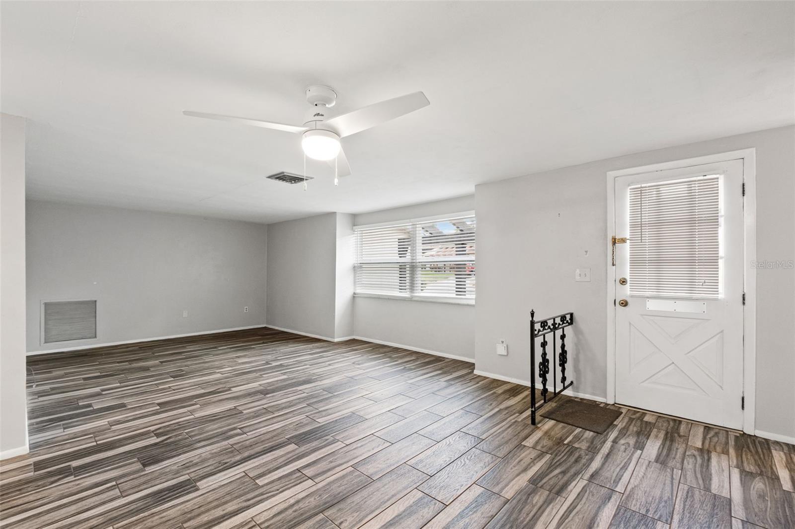 8024 Beaver Creek Loop Property Photo 13