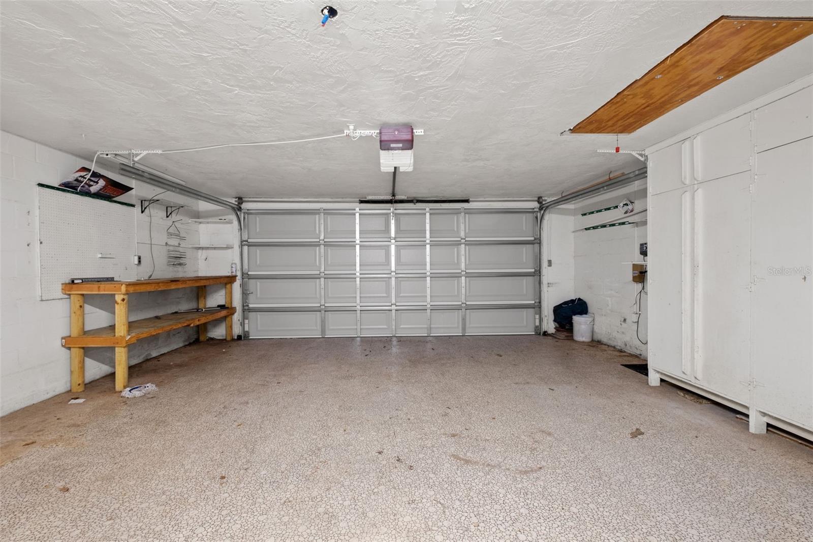8024 Beaver Creek Loop Property Photo 28