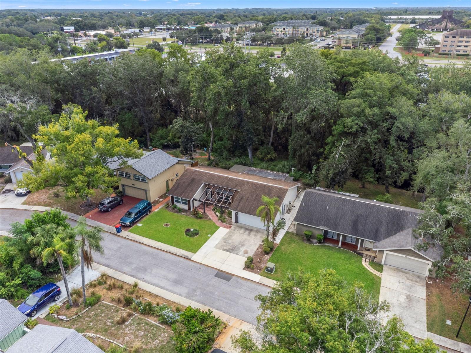 8024 Beaver Creek Loop Property Photo 48