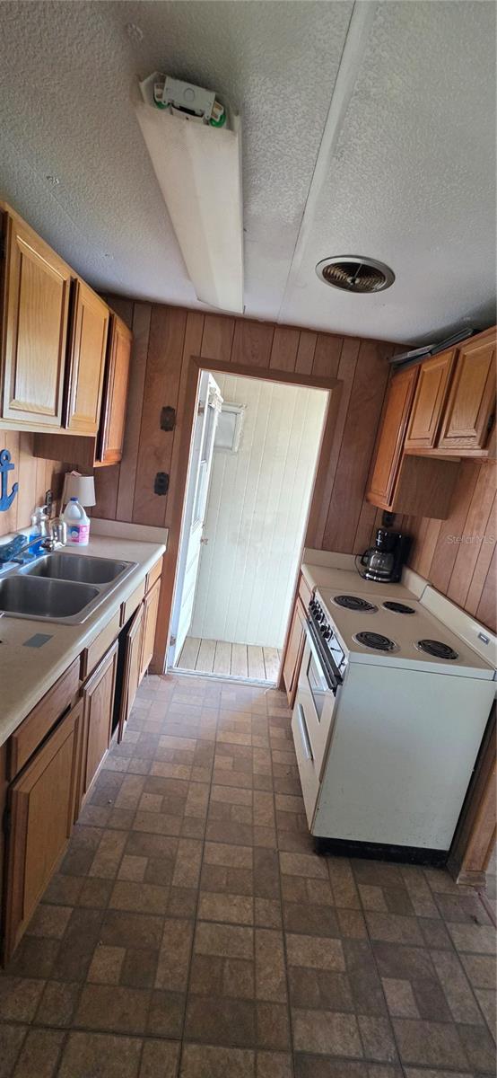 13115 Ballast Ct Property Photo 13