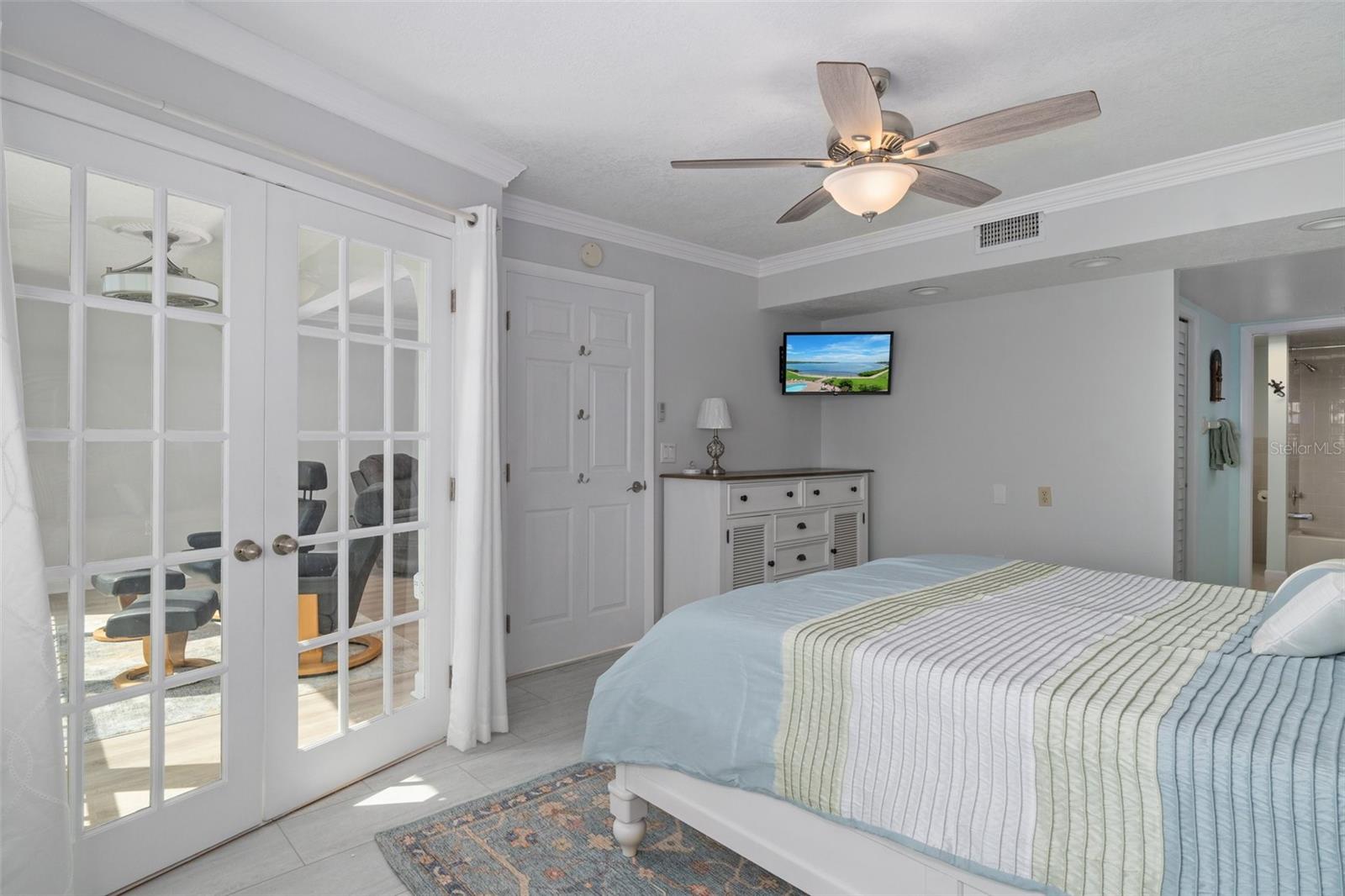4650 Bay Blvd #1035 Property Photo 25