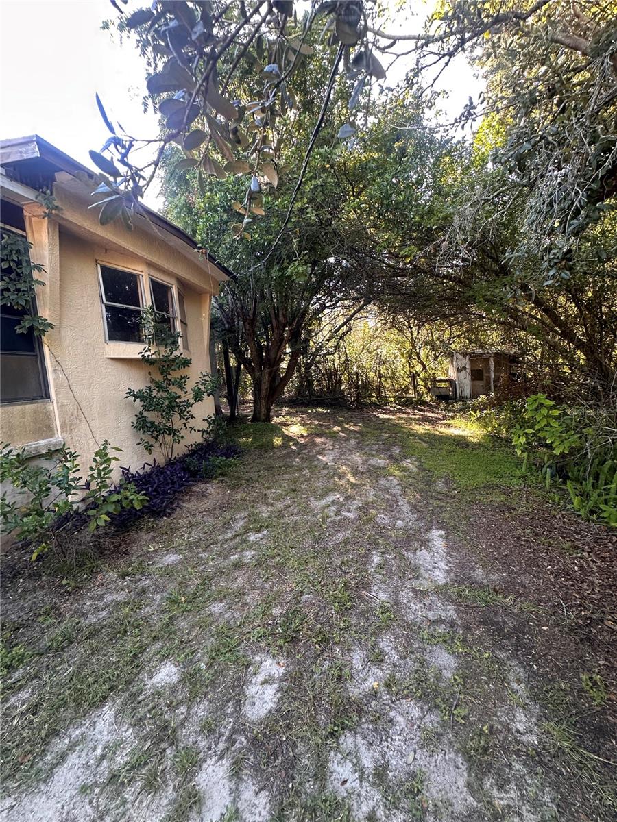 8323 Evergreen Property Photo 7