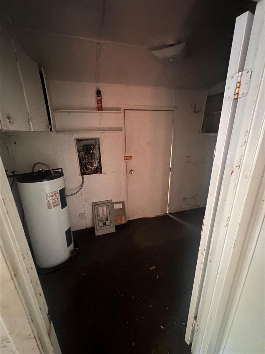 8323 Evergreen Property Photo 12