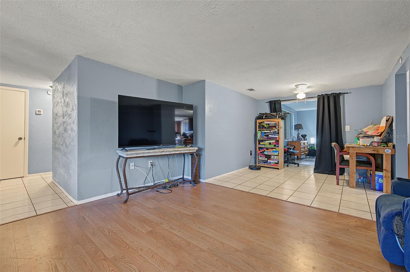 7234 Ashwood Dr Property Photo 7