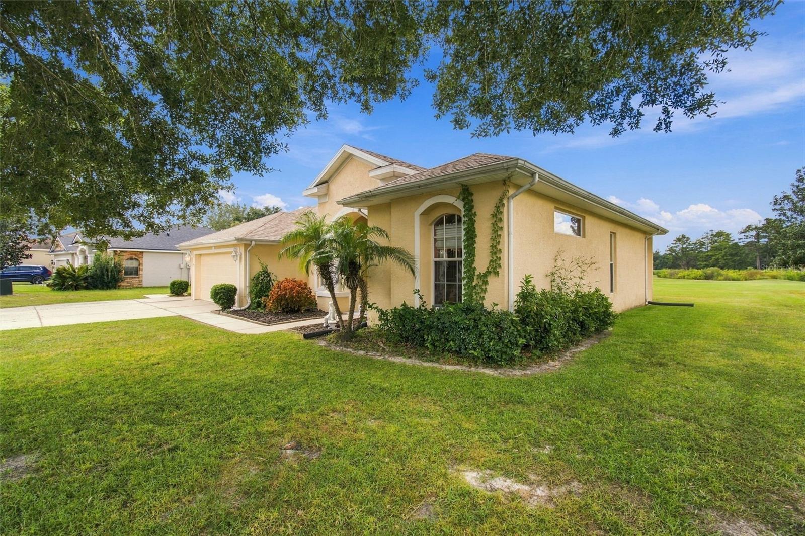 2393 Old Oak Trl Property Photo 6