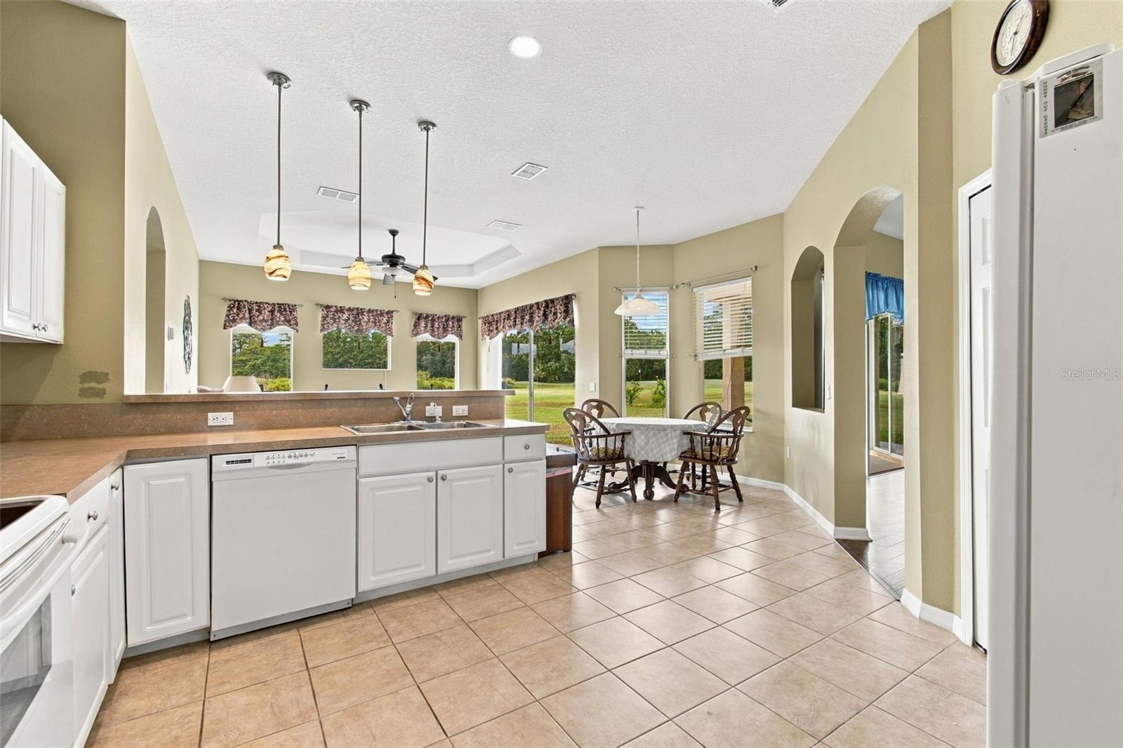 2393 Old Oak Trl Property Photo 19