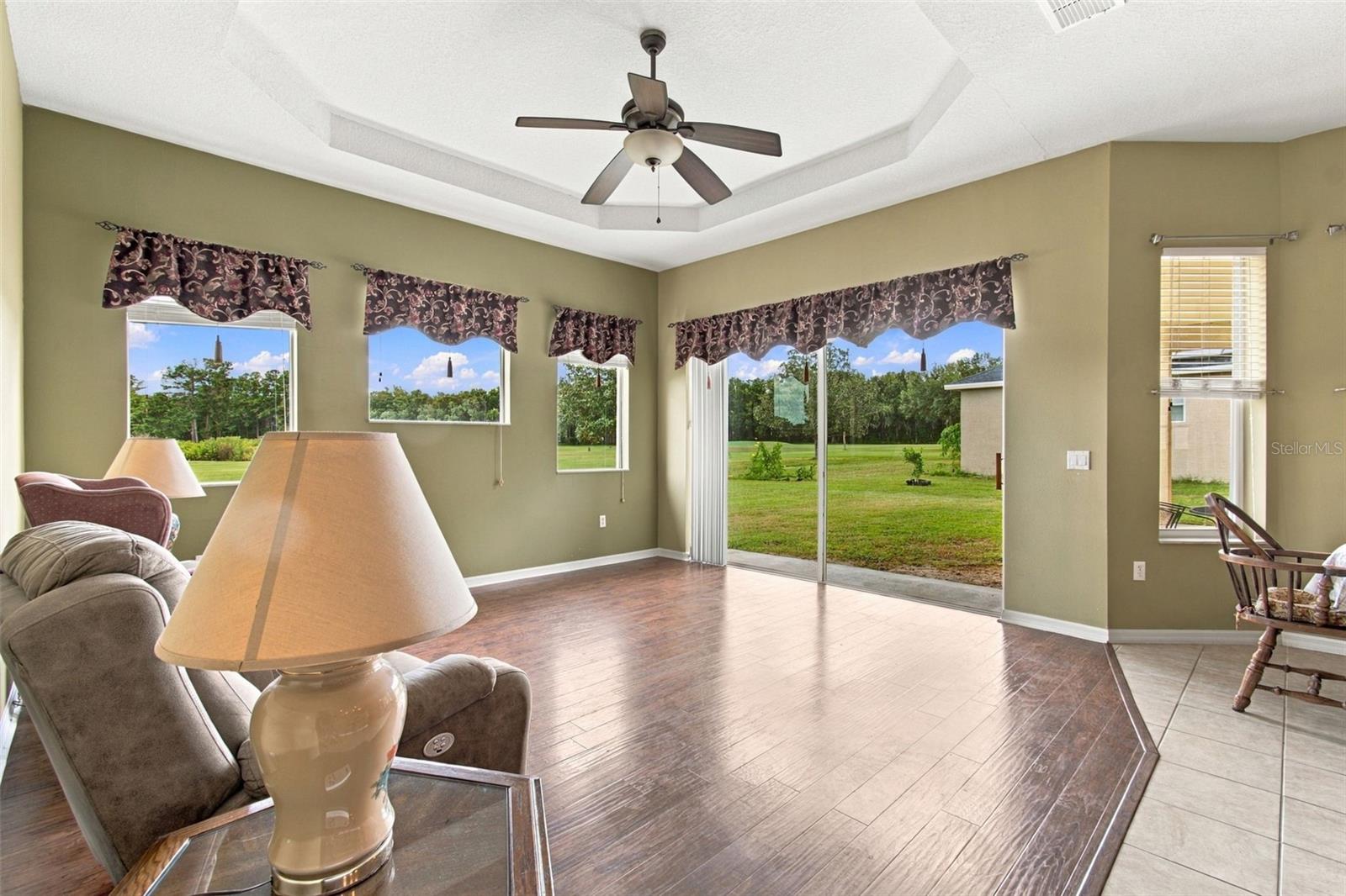 2393 Old Oak Trl Property Photo 25