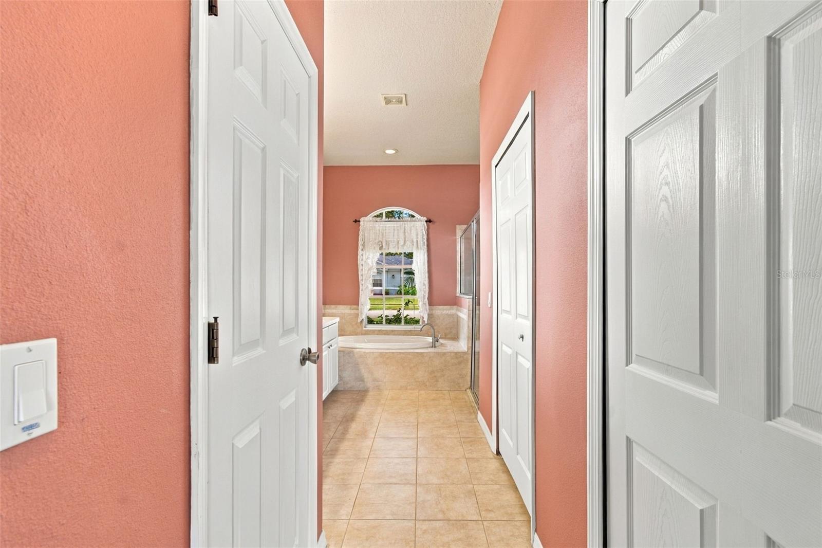 2393 Old Oak Trl Property Photo 30