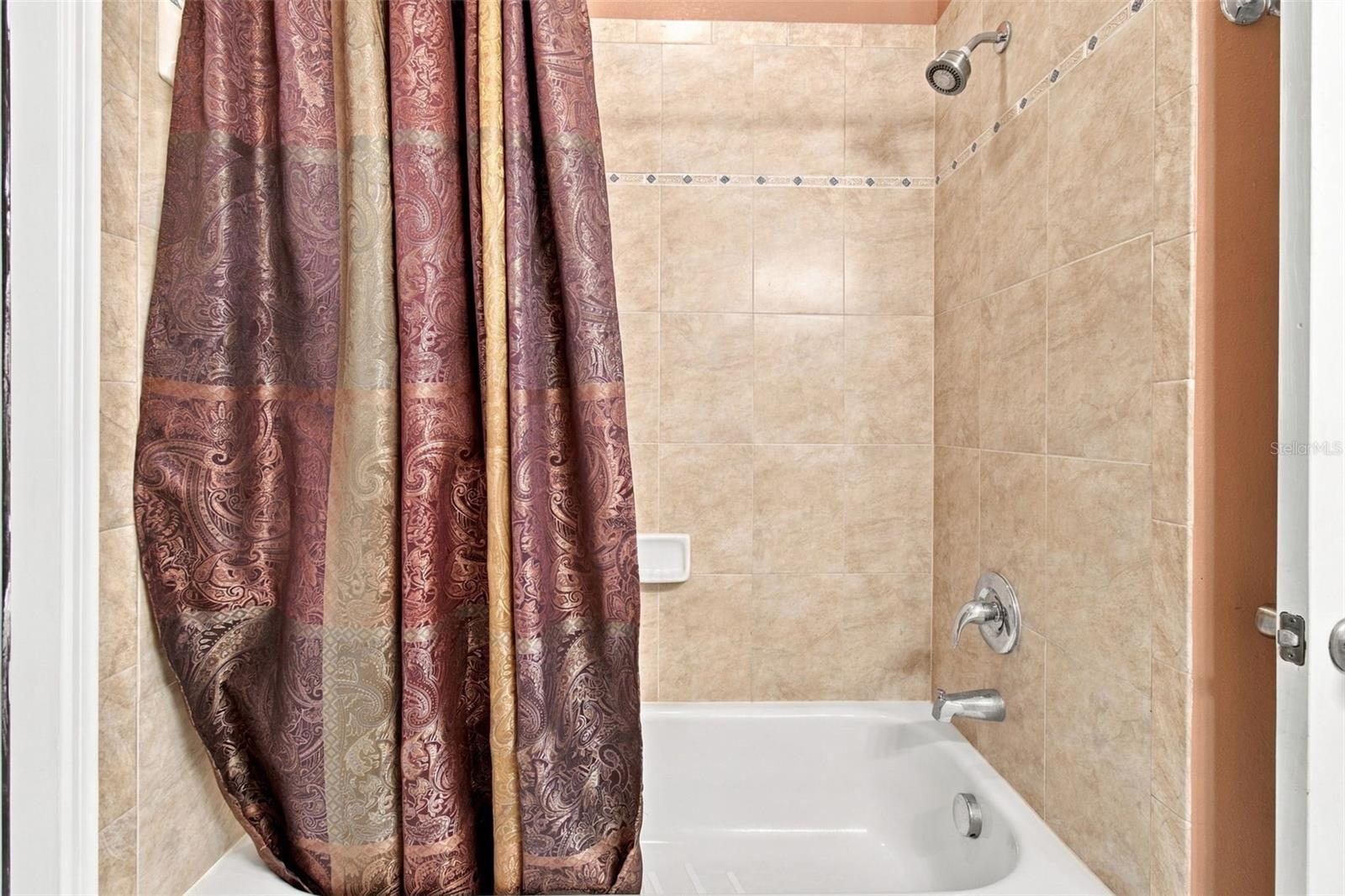 2393 Old Oak Trl Property Photo 54