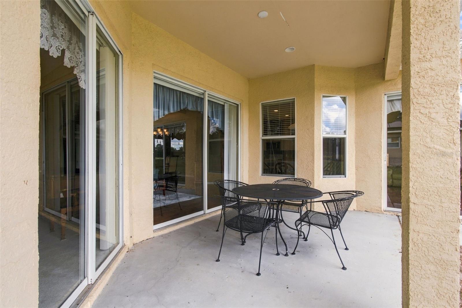 2393 Old Oak Trl Property Photo 63