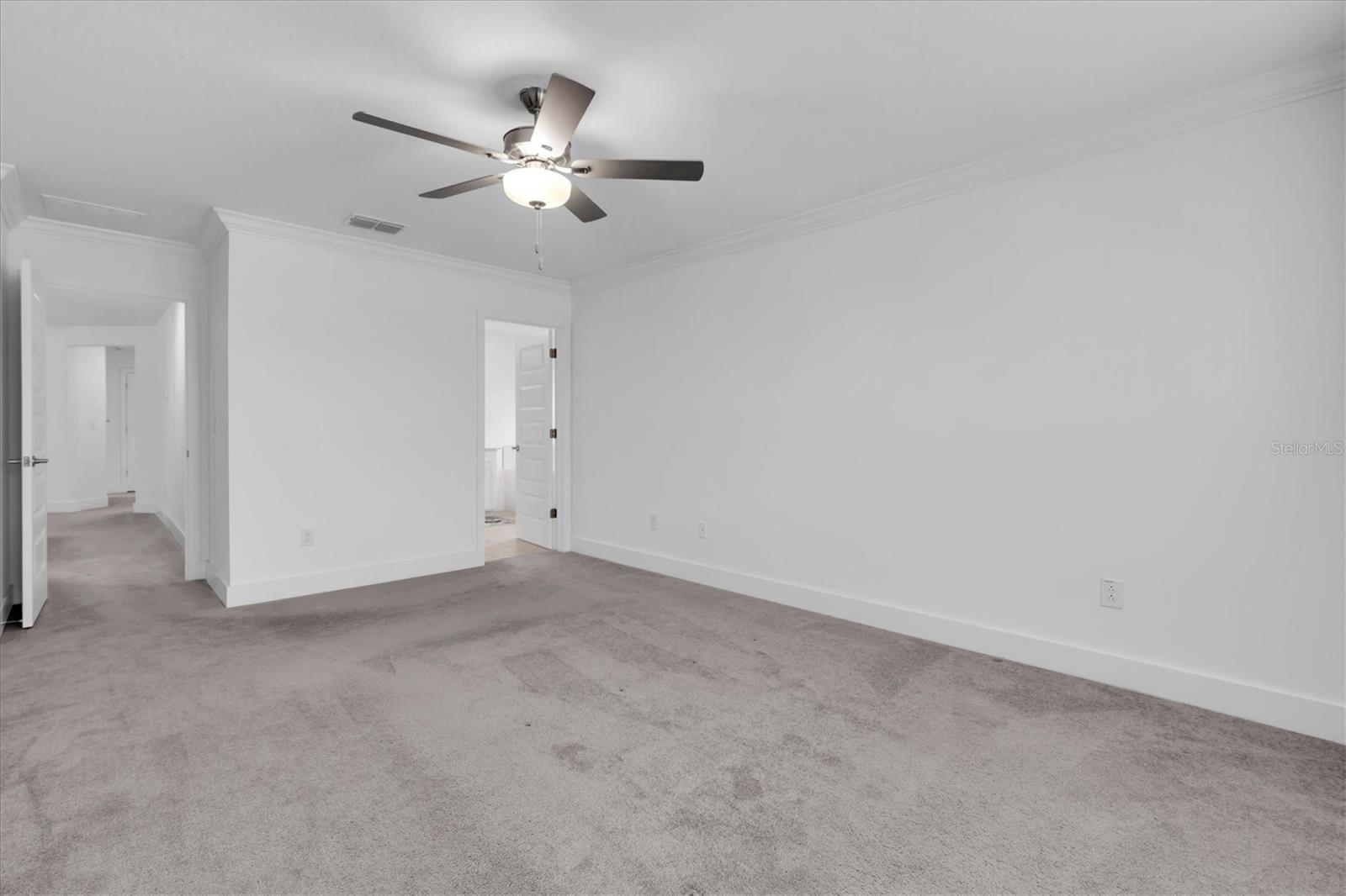 8220 Rolling Tides Dr Property Photo 22