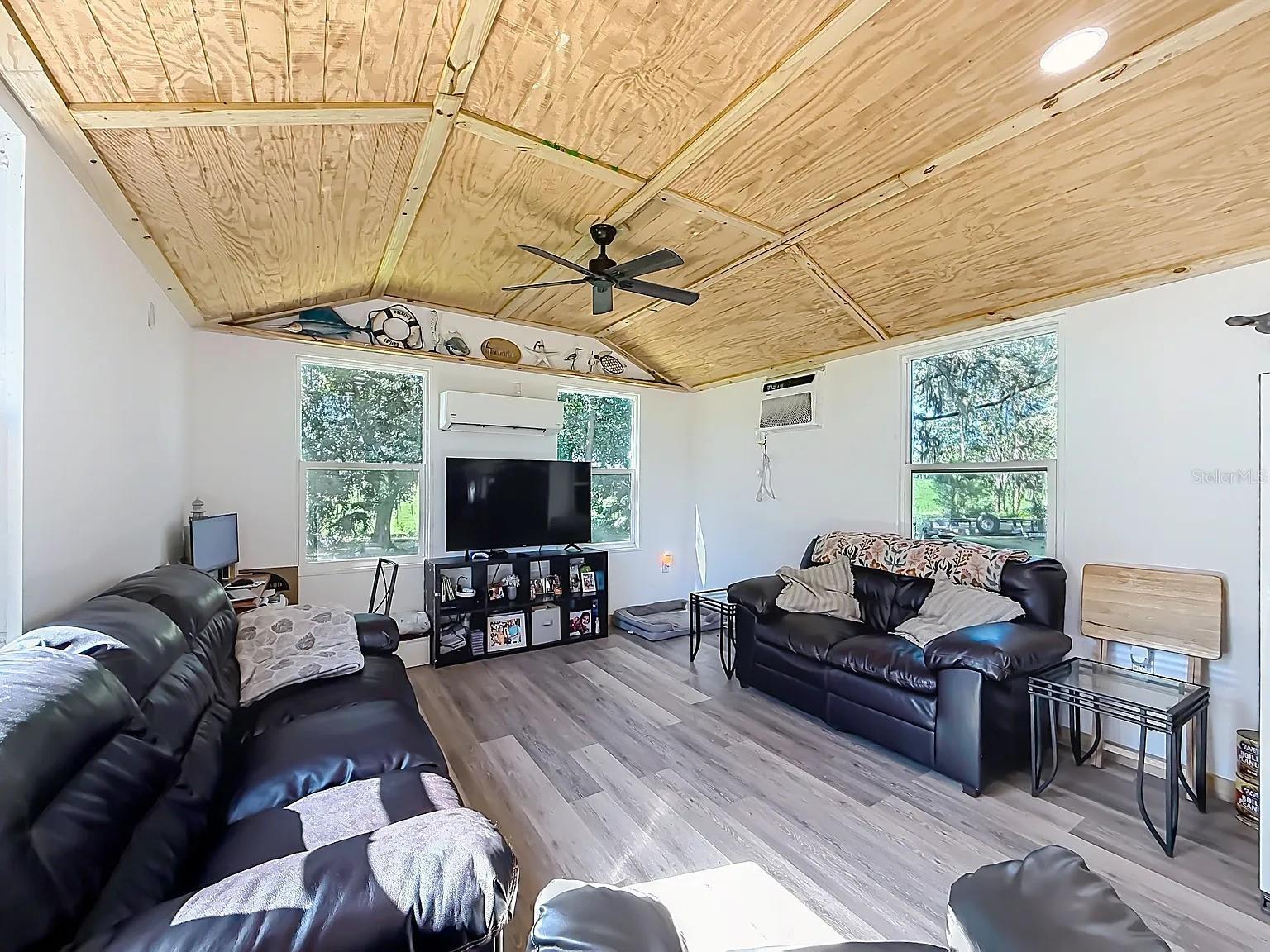 3622 E Whirlwind Property Photo 10