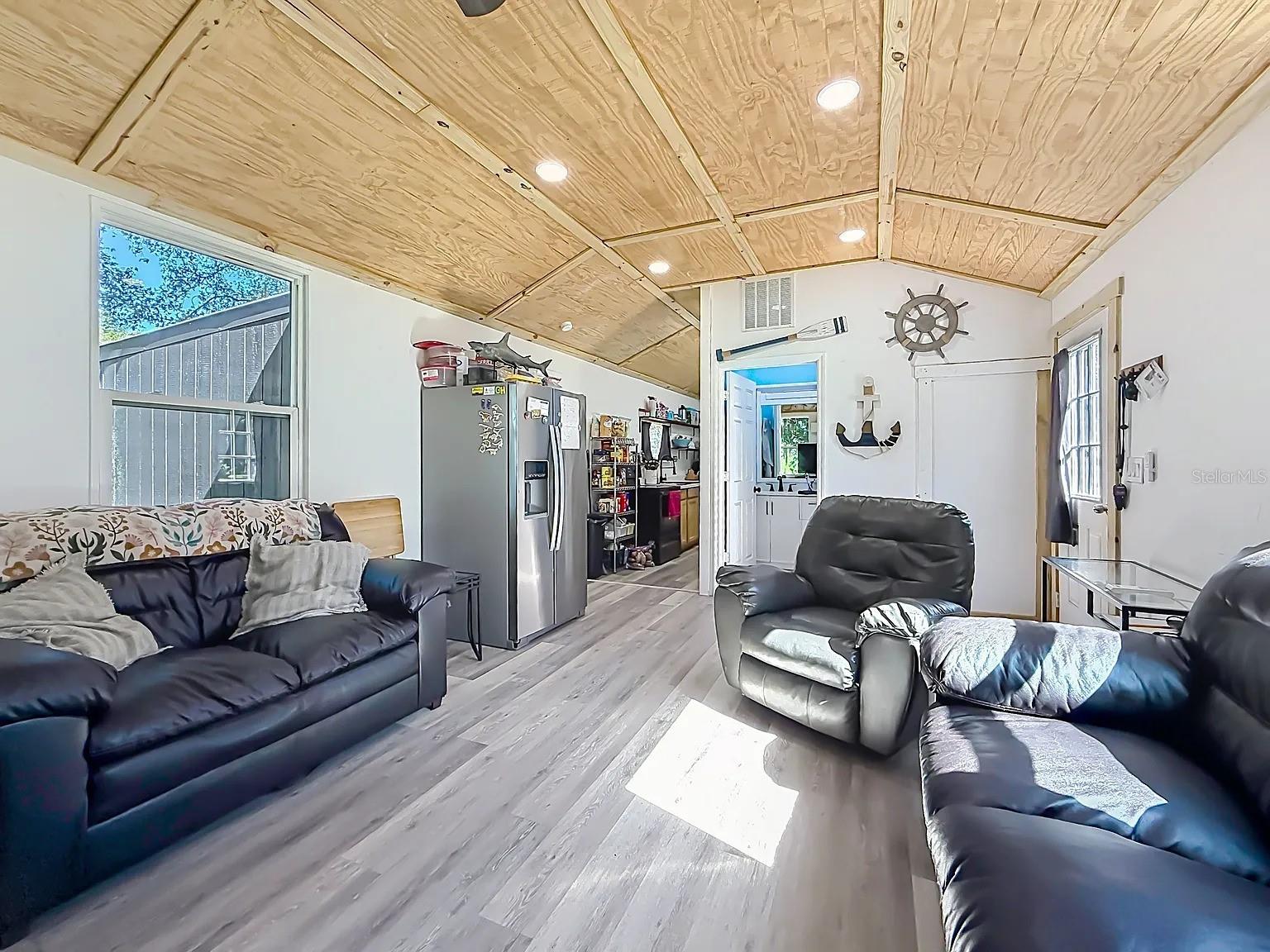 3622 E Whirlwind Property Photo 13