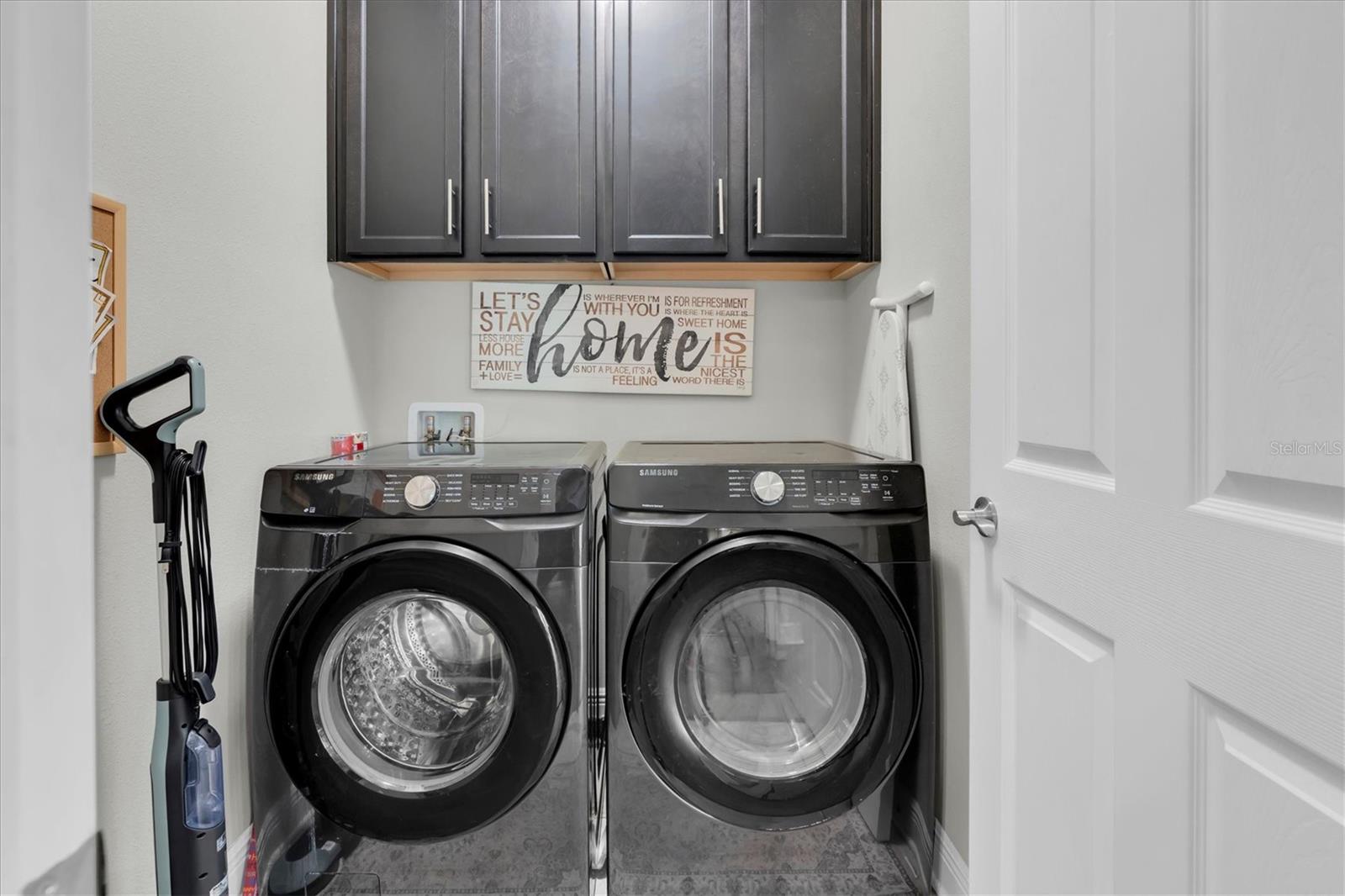 3871 Night Star Trl Property Photo 32