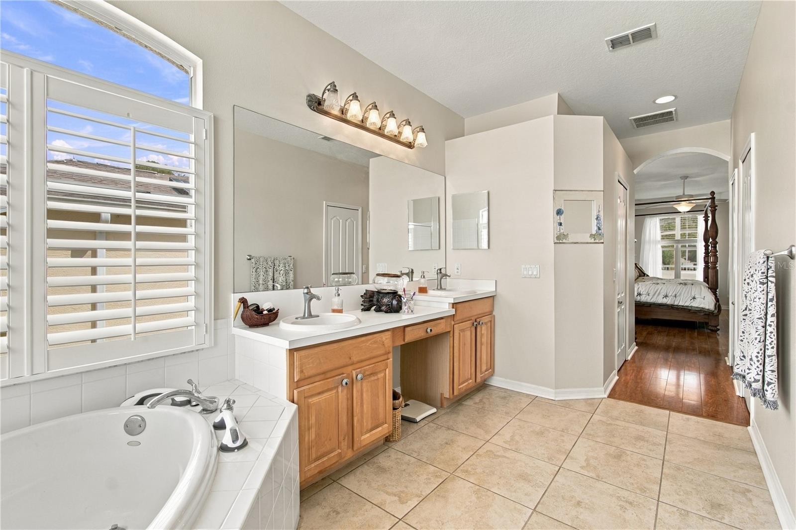 11724 Wayside Willow Ct Property Photo 20
