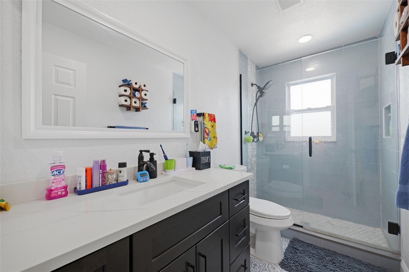 14523 Barlow Ln Property Photo 38