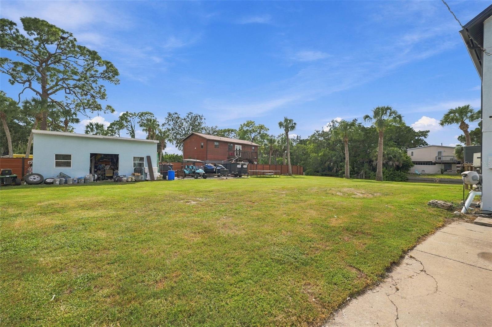 14523 Barlow Ln Property Photo 47