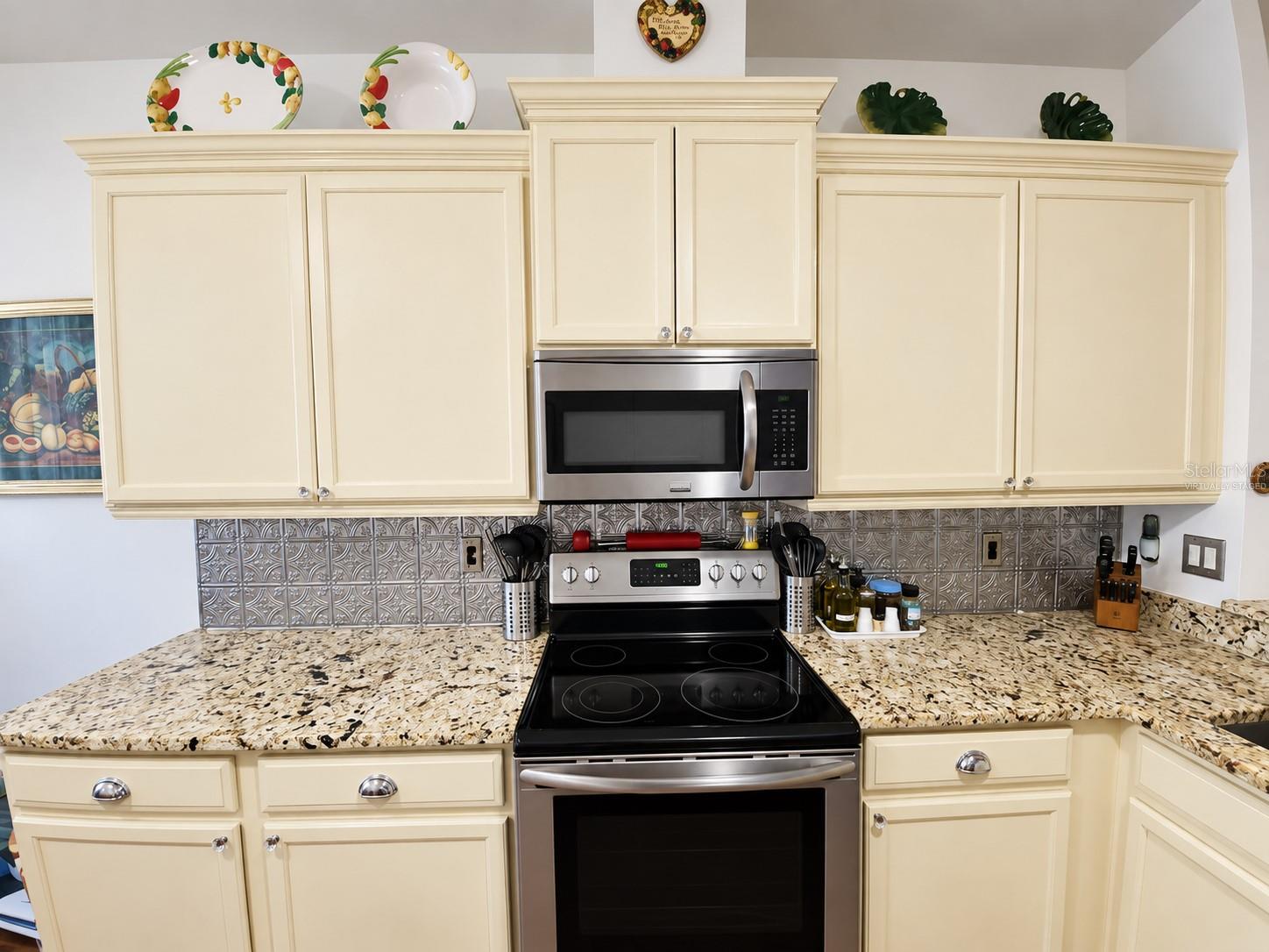 11404 Deercroft Ct Property Photo 5