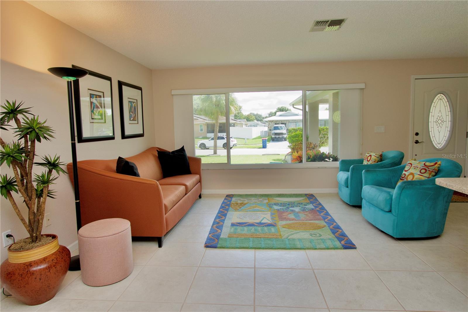 4663 Swallowtail Dr Property Photo 8