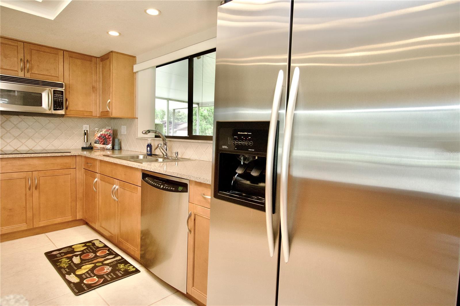 4663 Swallowtail Dr Property Photo 12