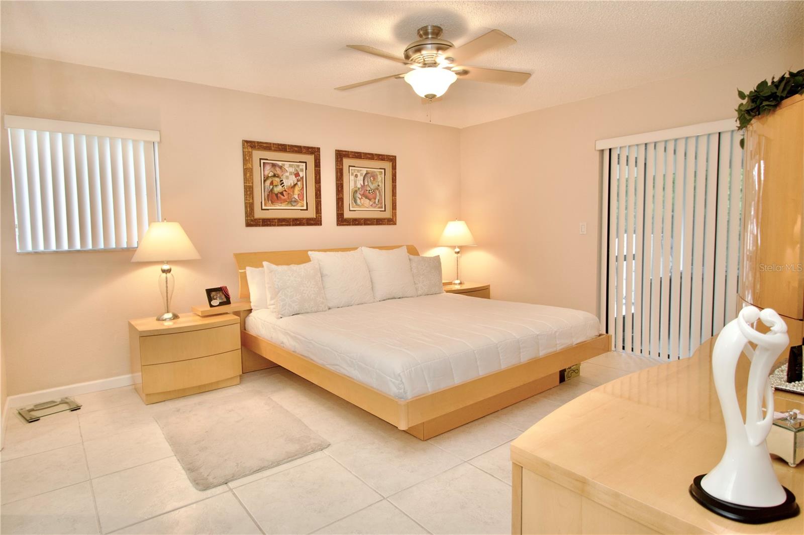 4663 Swallowtail Dr Property Photo 20