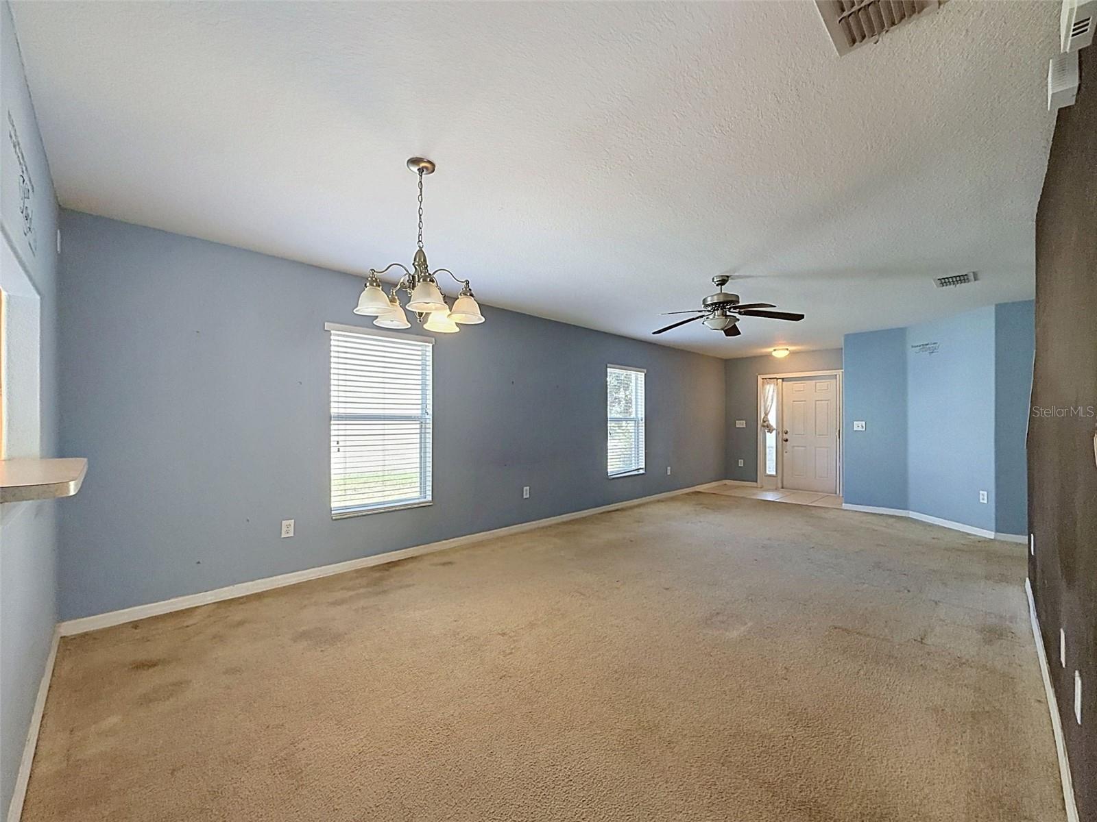 12611 Chenwood Ave Property Photo 5