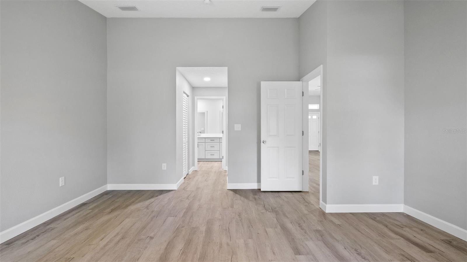 1385 Summerwood Ct Property Photo 26