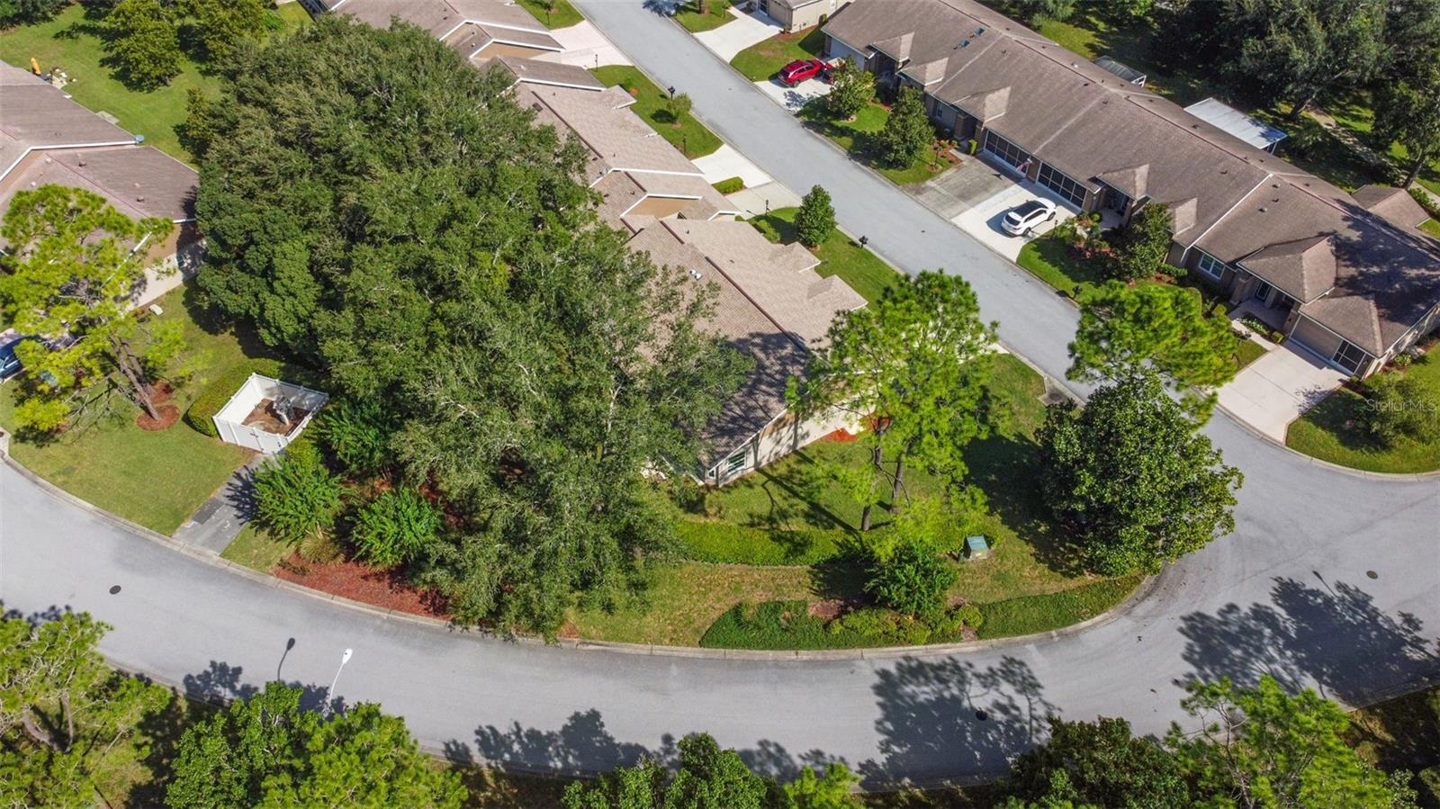 1385 Summerwood Ct Property Photo 42