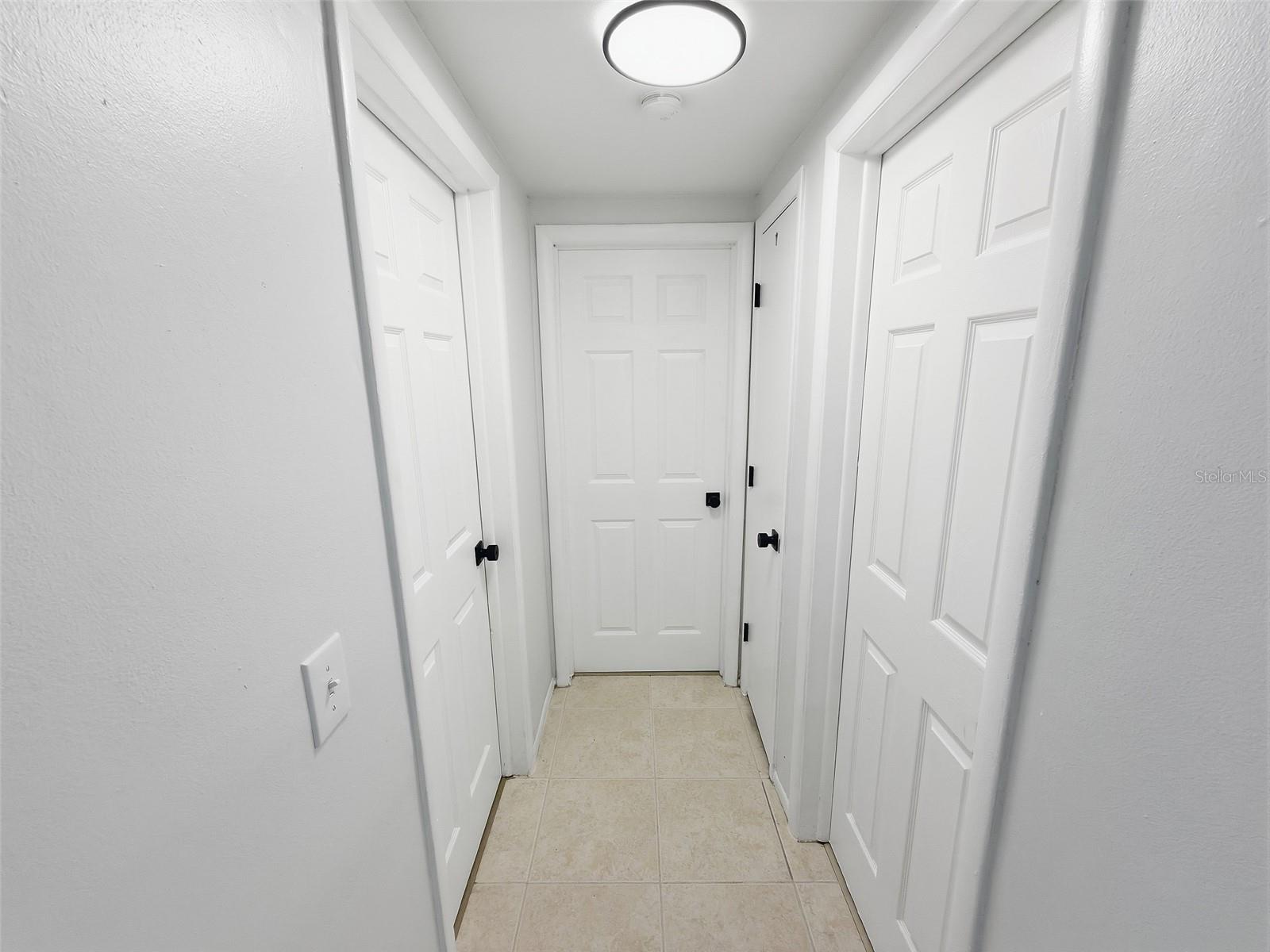4208 Canterberry Dr Property Photo 10