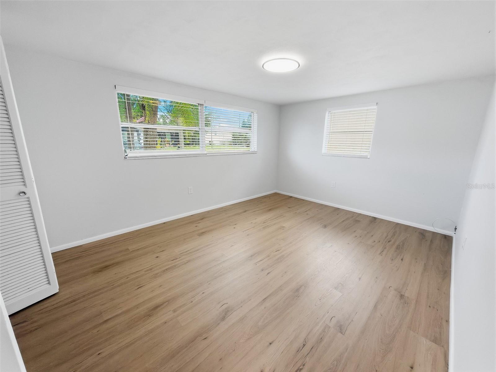 4208 Canterberry Dr Property Photo 11