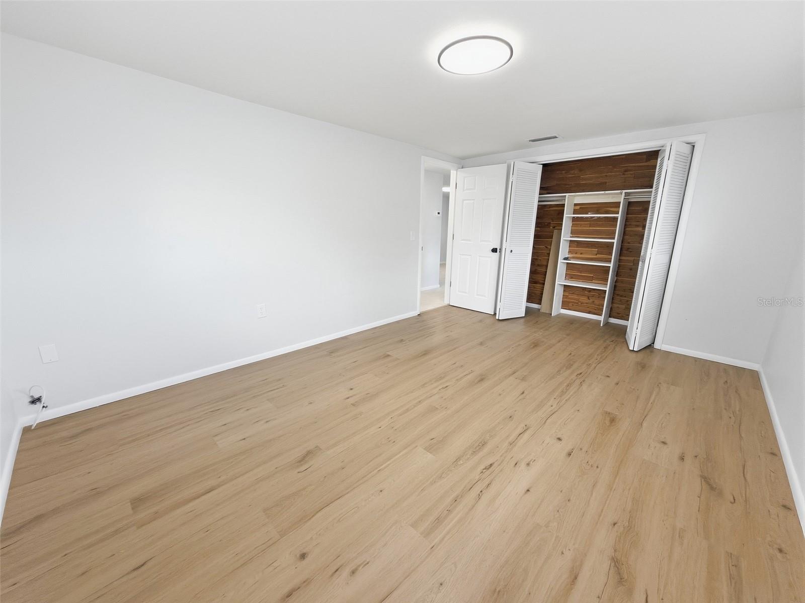4208 Canterberry Dr Property Photo 12