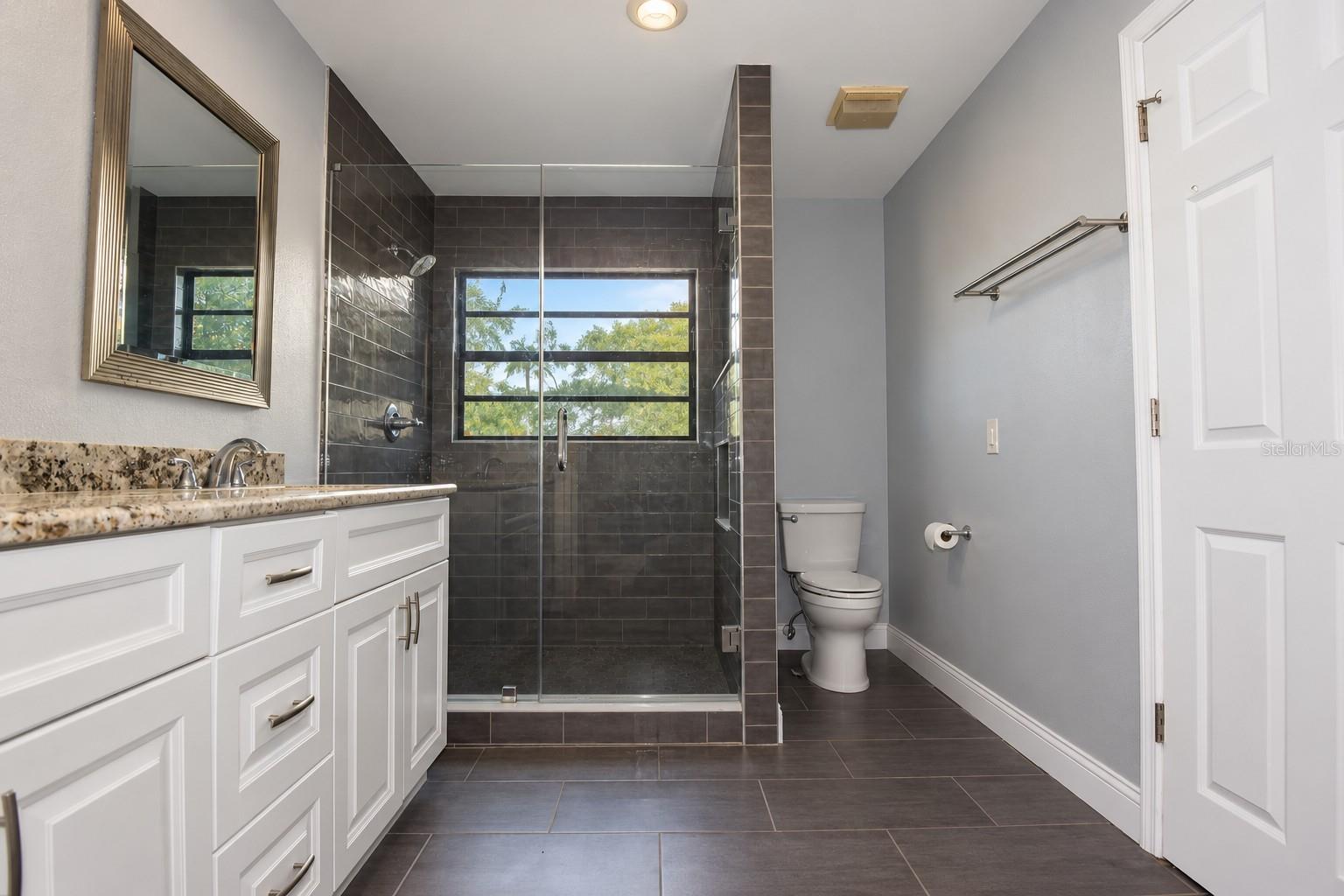 7207 Otter Creek Dr Property Photo 27