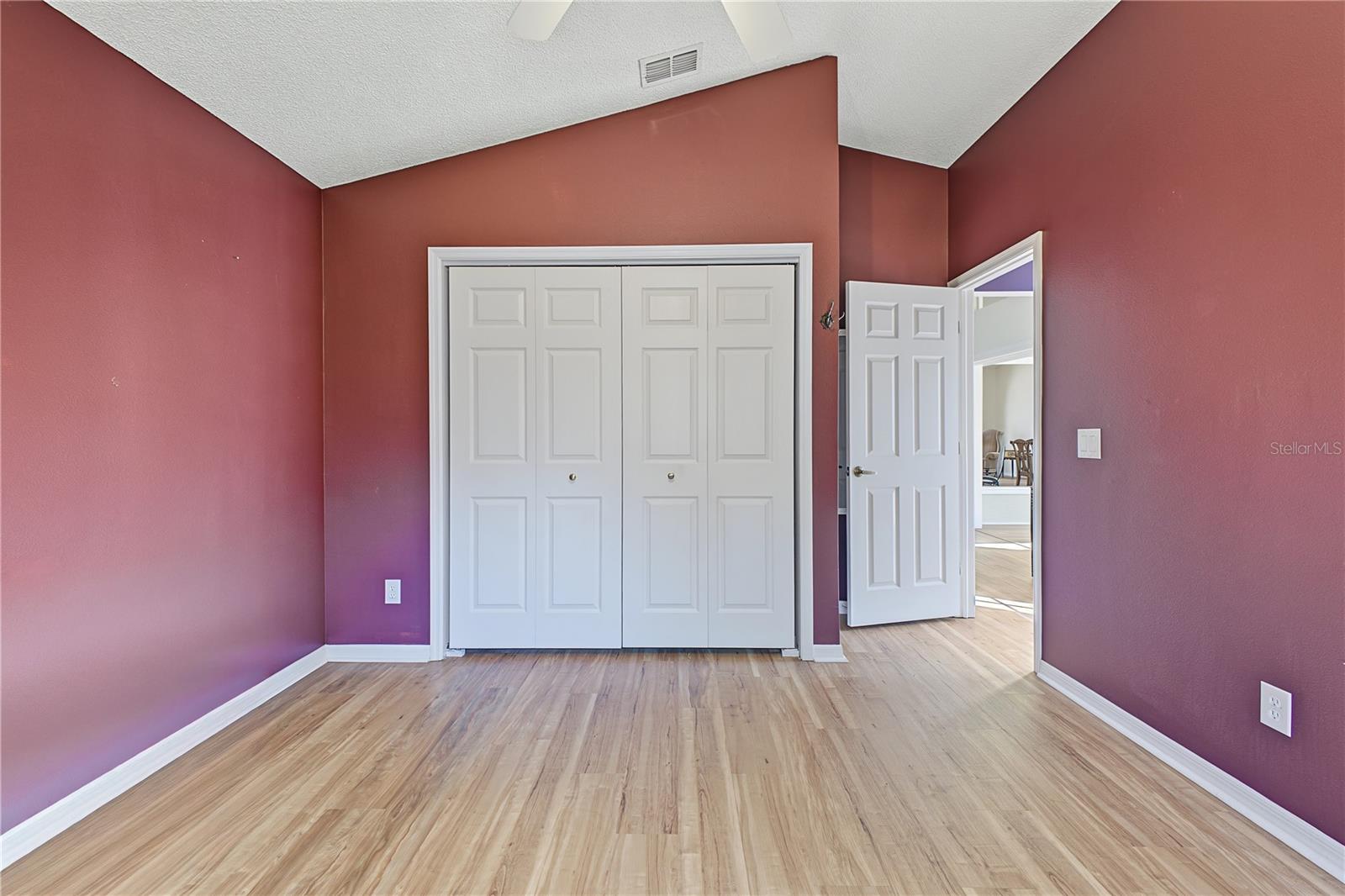 7360 Clearmeadow Dr Property Photo 41