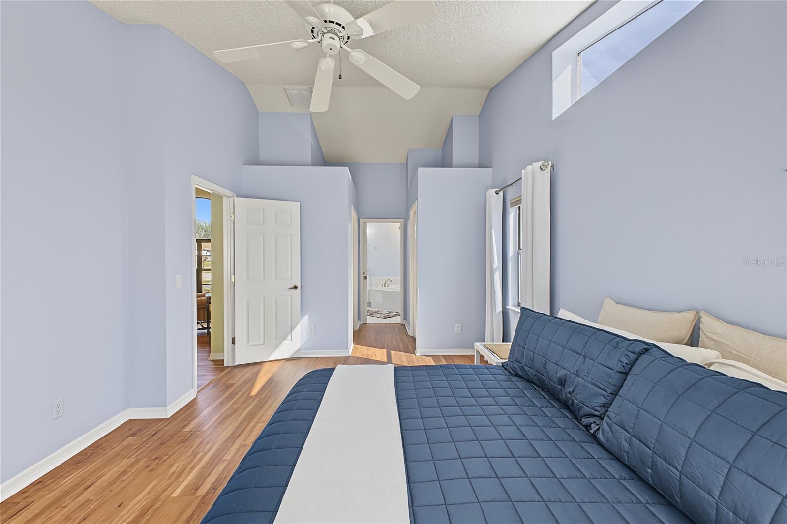 7360 Clearmeadow Dr Property Photo 45
