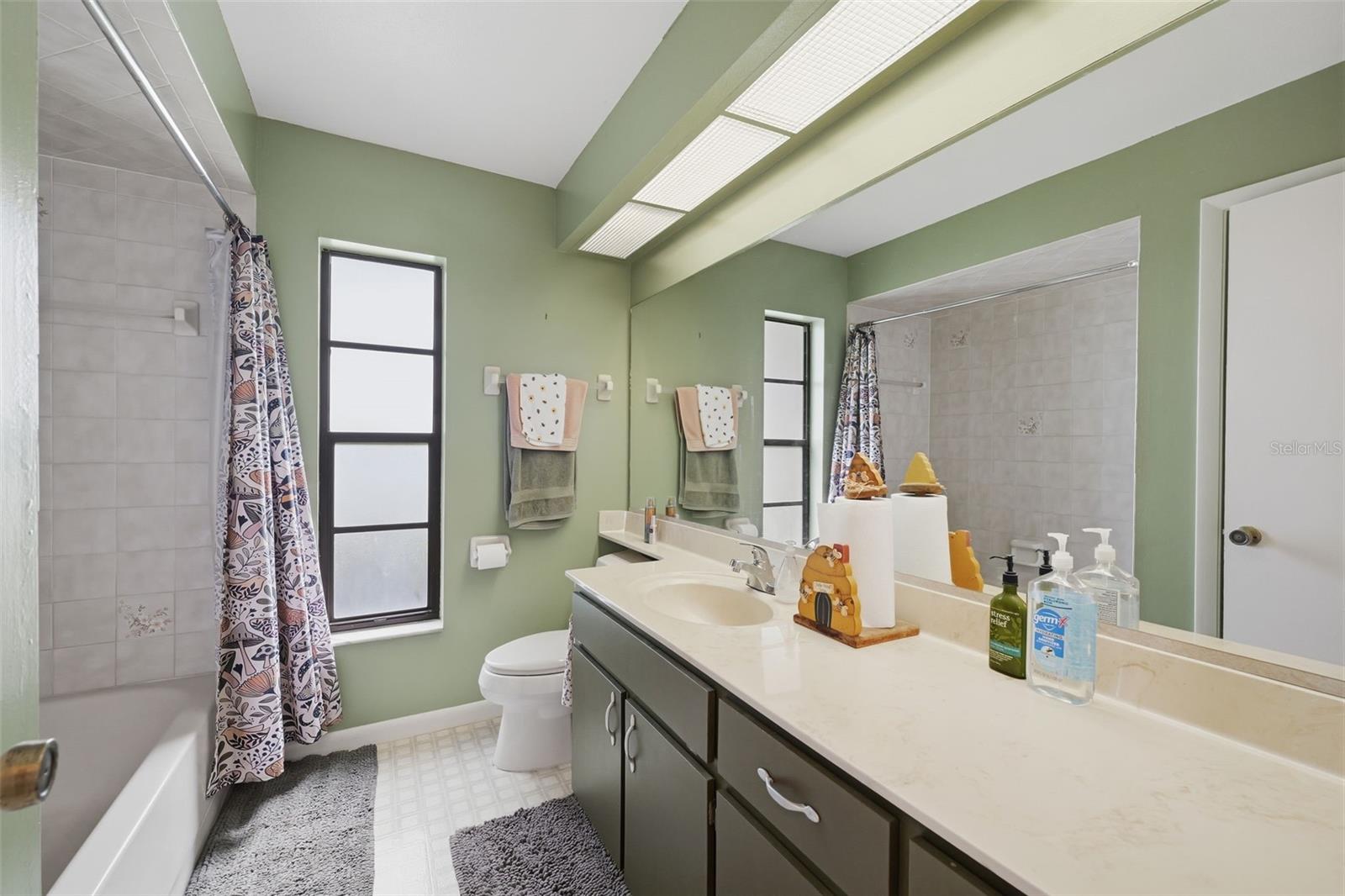5100 Abagail Dr Property Photo 25