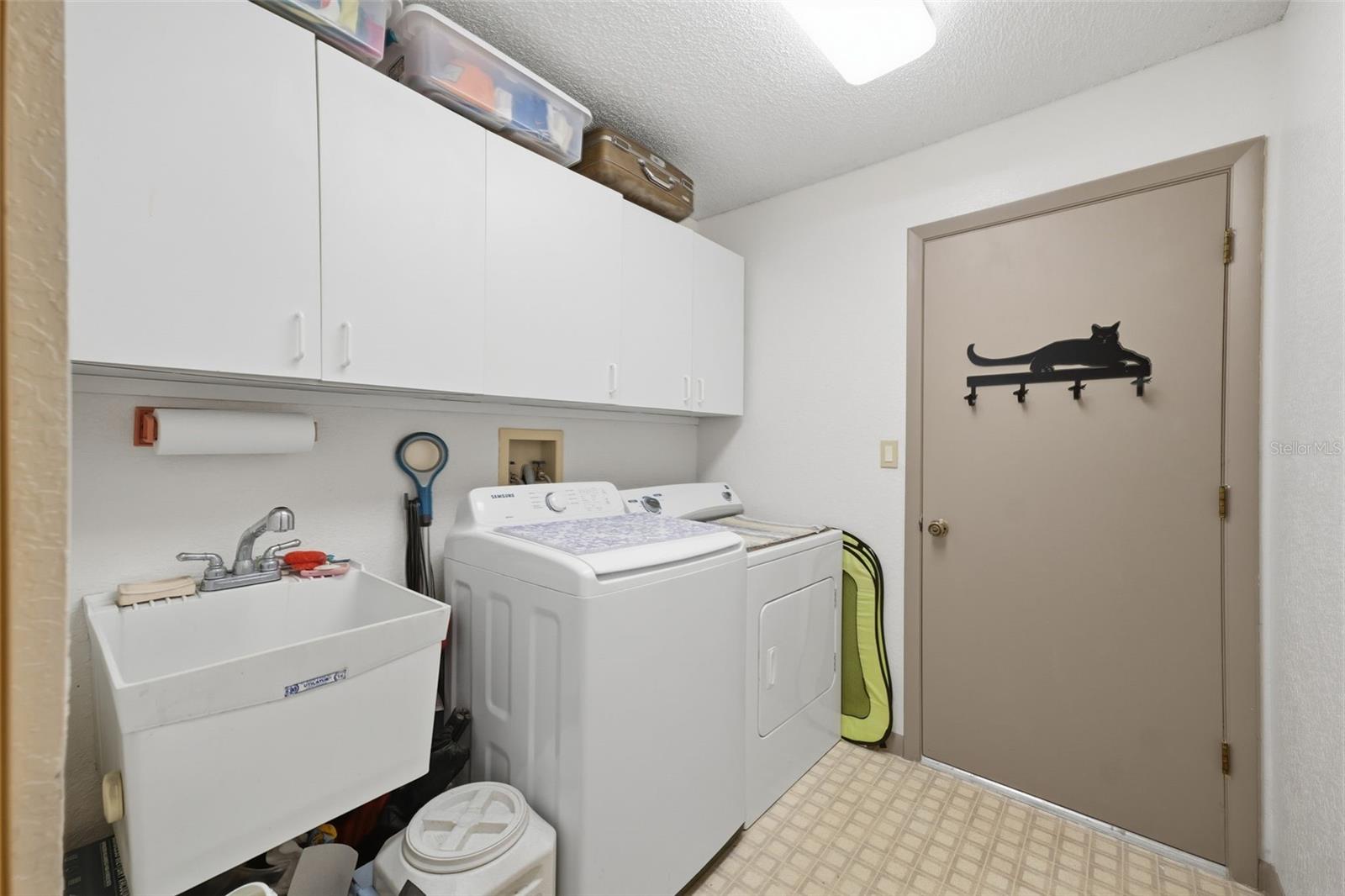 5100 Abagail Dr Property Photo 40