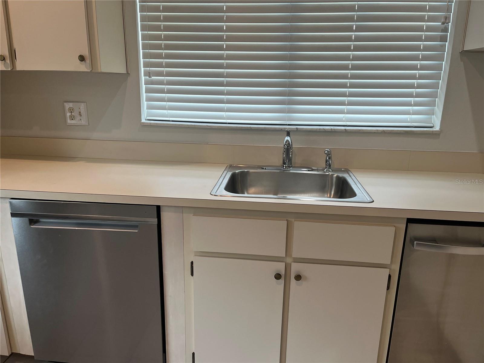 8180 Sturbridge Ct #c Property Photo 12