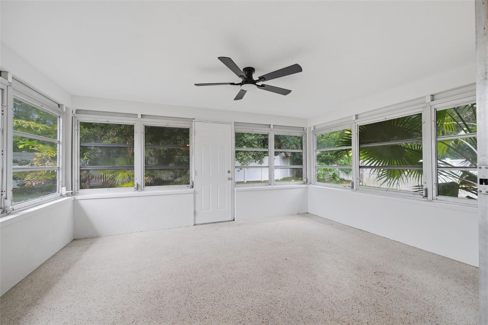1354 S Lotus Dr Property Photo 19