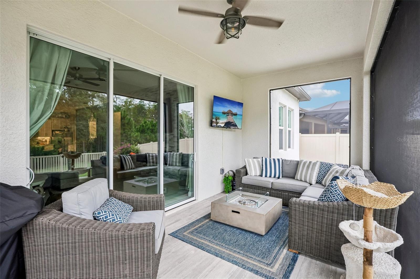 17022 Forge Surf St Property Photo 38