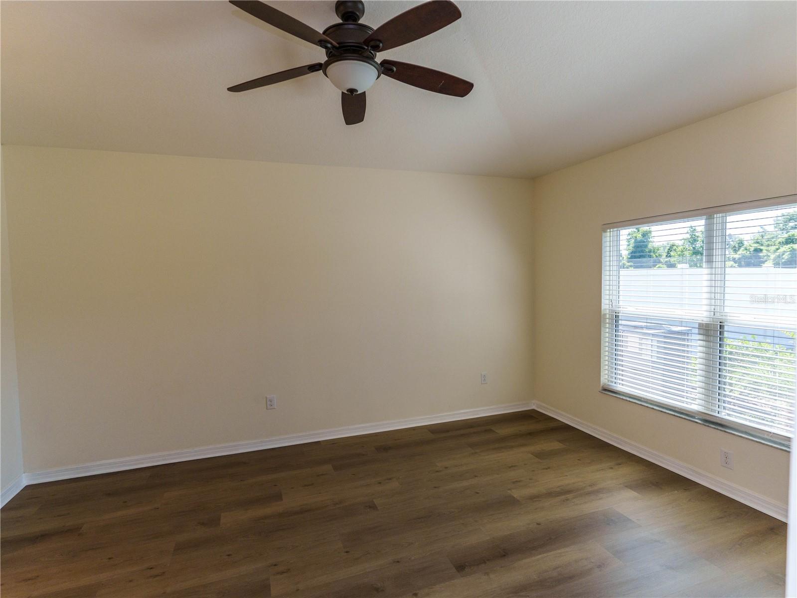 14148 Finsbury Dr Property Photo 13