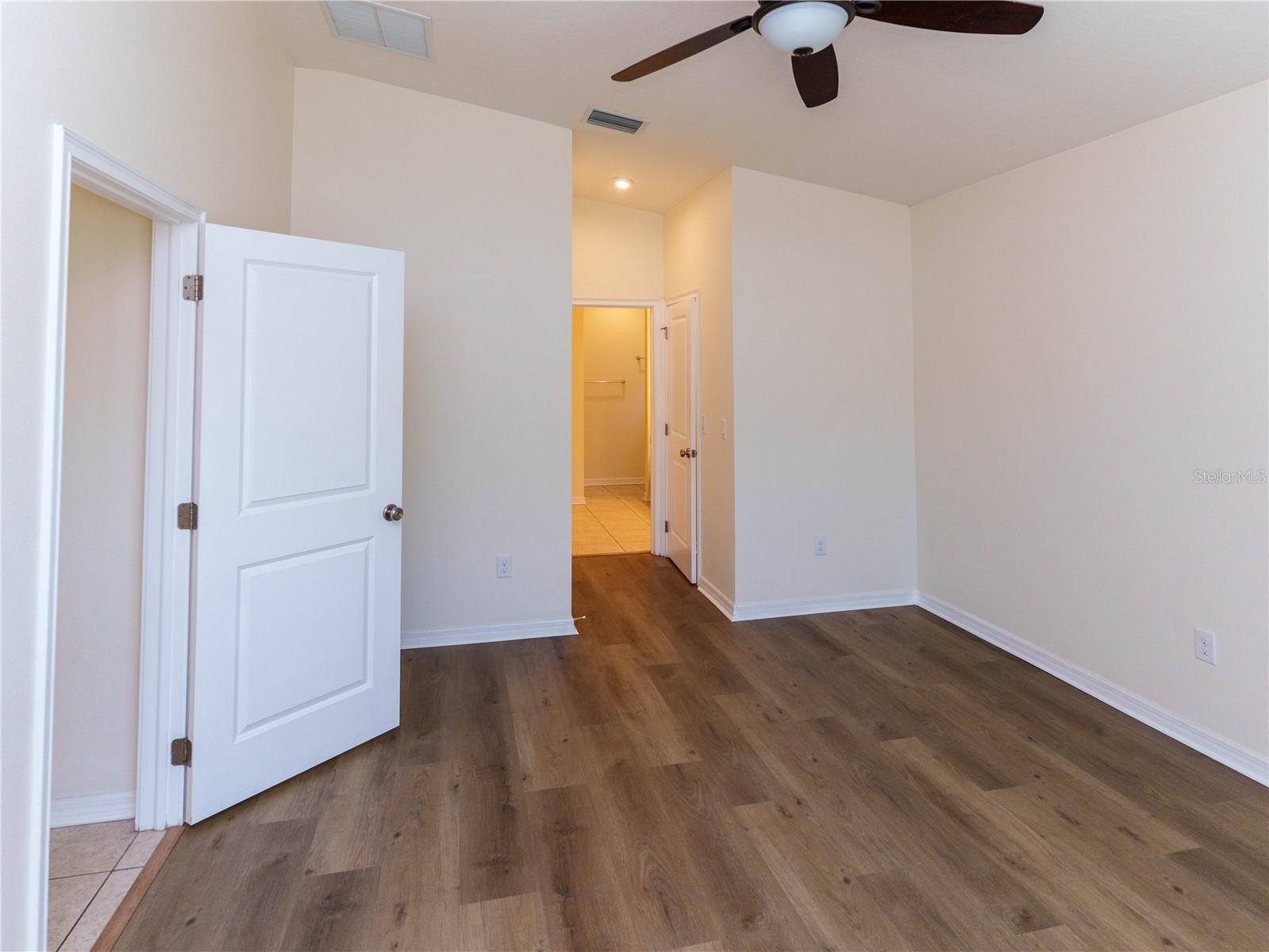 14148 Finsbury Dr Property Photo 15