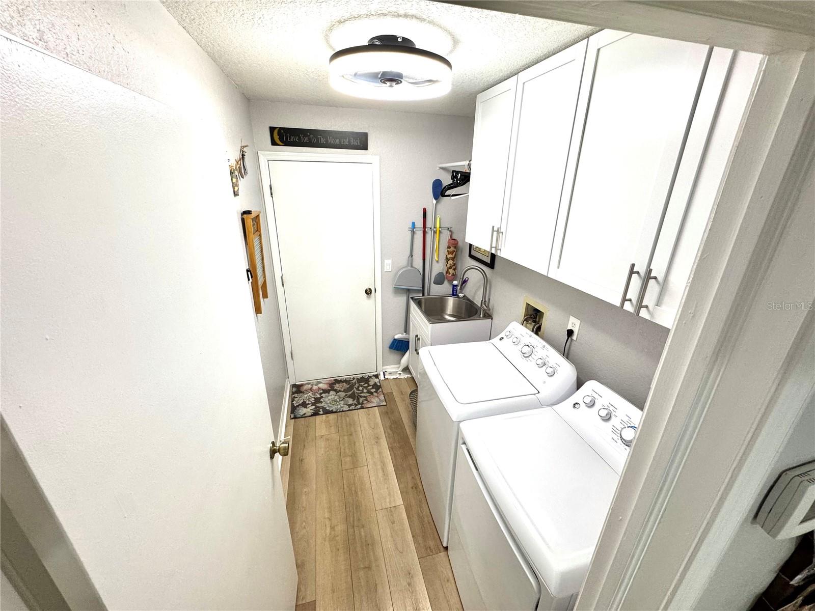 8107 Tedburn Park Property Photo 20
